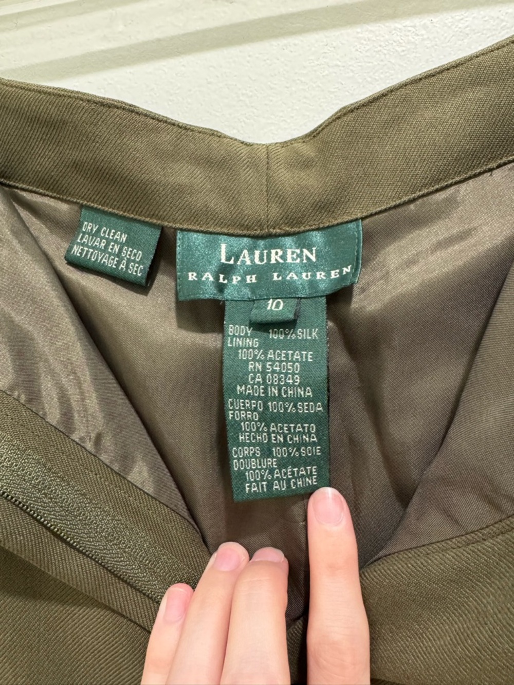 Lauren Ralph Lauren Silk Pants Olive Green Straight Leg Size 10 - Picture 4 of 9